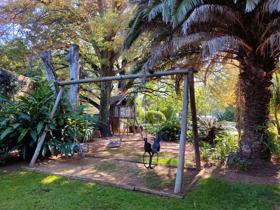 5 Bedroom Property for Sale in Stilfontein North West